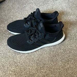 Adidas Ultraboost 5.0 DNA